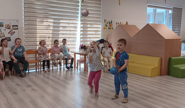 Aktuality / V materskej škôlke sme oslávili DEŇ DETÍ - foto