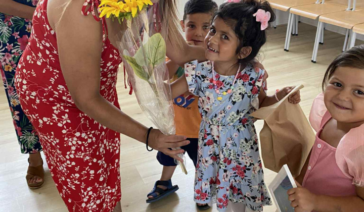 Aktuality / OMAMA - Udeľovanie diplomov - foto