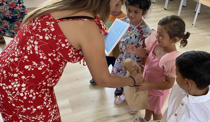 Aktuality / OMAMA - Udeľovanie diplomov - foto