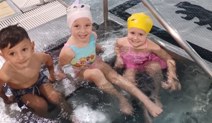 Aktuality / Materská škôlka - plavecký kurz  - foto