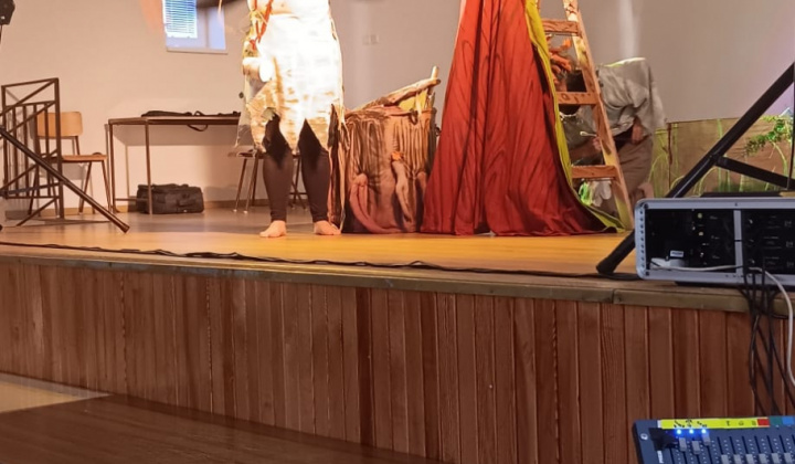 Aktuality / Škôlkari navštívili divadlo Babadlo - foto