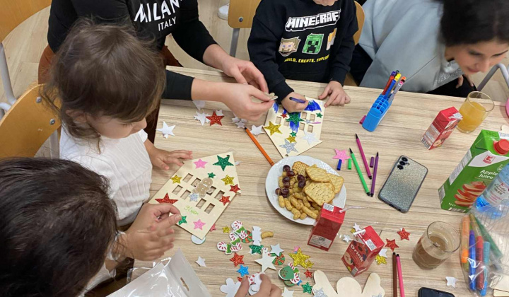 Aktuality / Mikuláš a vianočné tvorenie 10.12.2025 - foto