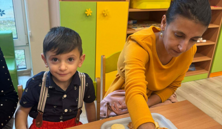 Aktuality / Vianočné posedenie a tvorenie s rodičmi - foto