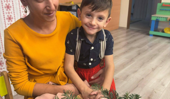 Aktuality / Vianočné posedenie a tvorenie s rodičmi - foto