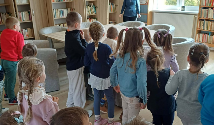 Aktuality / Materská škôlka v knižnici - foto