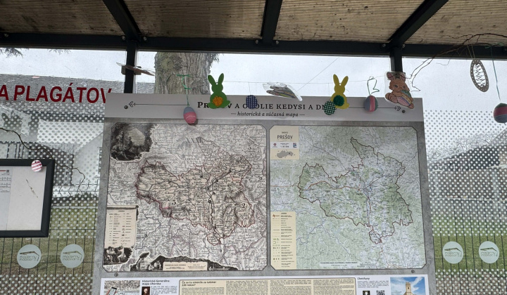 Aktuality / Veľkonočná výzdoba autobusovej zastávky - foto
