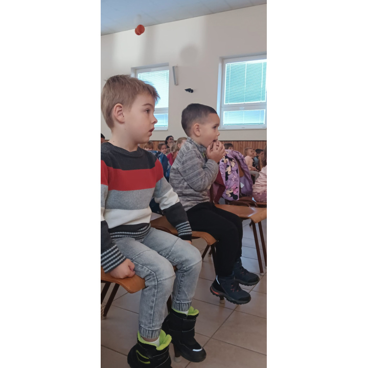 Menšia fotka pre článok Škôlkari navštívili divadlo Babadlo