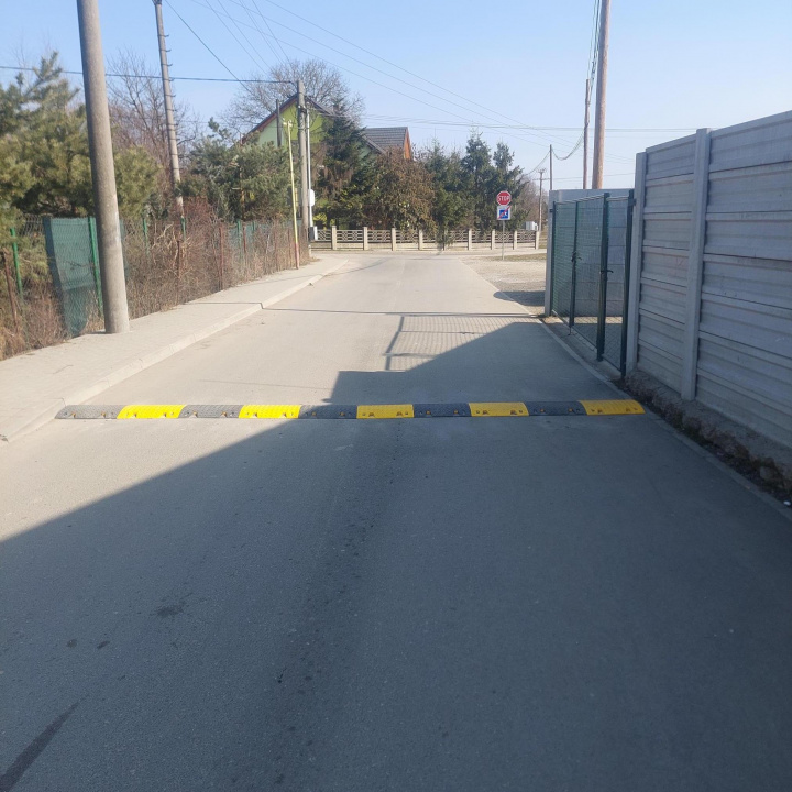 Menšia fotka pre článok Umiestnili sme nové spomaľovacie prahy