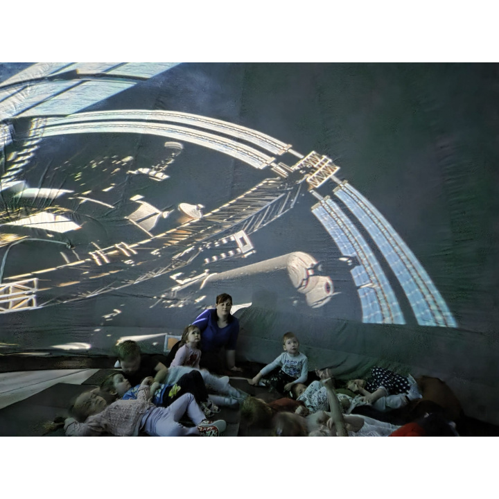 Menšia fotka pre článok Vesmírne dobrodružstvo priamo v našej obci!